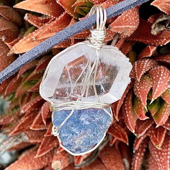 Faden Quartz & Blue Fluorite Drusy Necklace - Picture 14 of 16